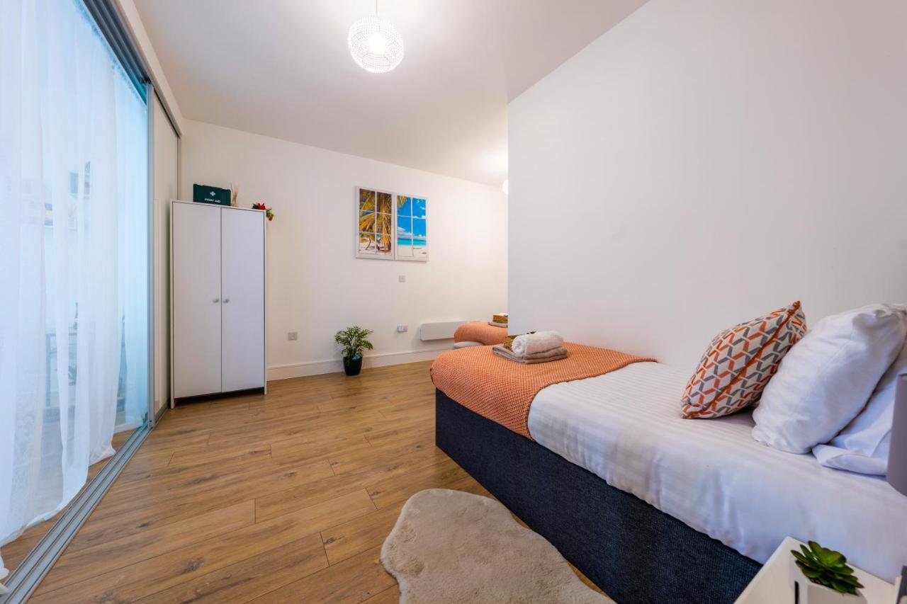 Mission Wave - Venture Apartment ستينس المظهر الخارجي الصورة